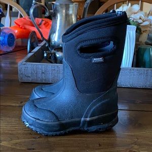 Bogs toddler Size 7